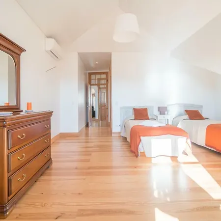 Apartament Superb Flat Cathedral & River View